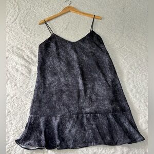 Olivaceous dress size M